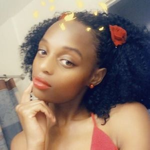 Meet your Posher, Aisha